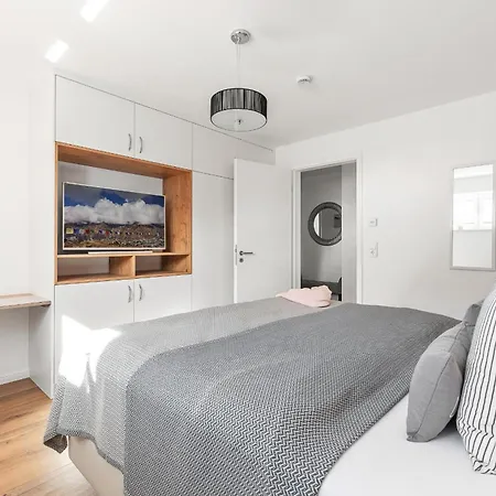 Lägenhet Horizont- Direkt Am Wasser, Hafenblick, Fahrstuhl, Sauna, Ueberdachter Balkon