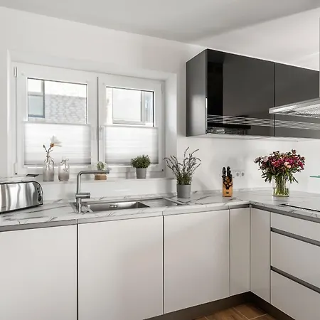 Appartement Horizont- Direkt Am Wasser, Hafenblick, Fahrstuhl, Sauna, Ueberdachter Balkon Olpenitz